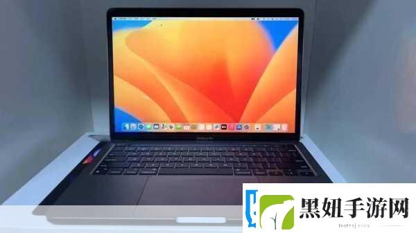 18岁macbookpro高清功能仍然值得拥有1.18岁MacBookPro